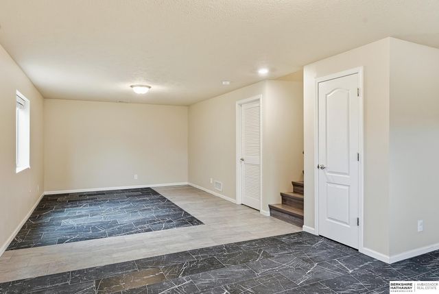 14313 S 20th Street, Bellevue, NE 68123