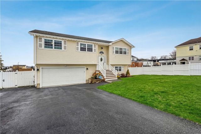 22 Terry Street, North Providence, RI 02904