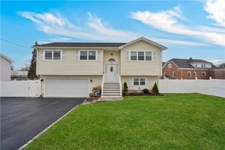 22 Terry Street, North Providence, RI 02904