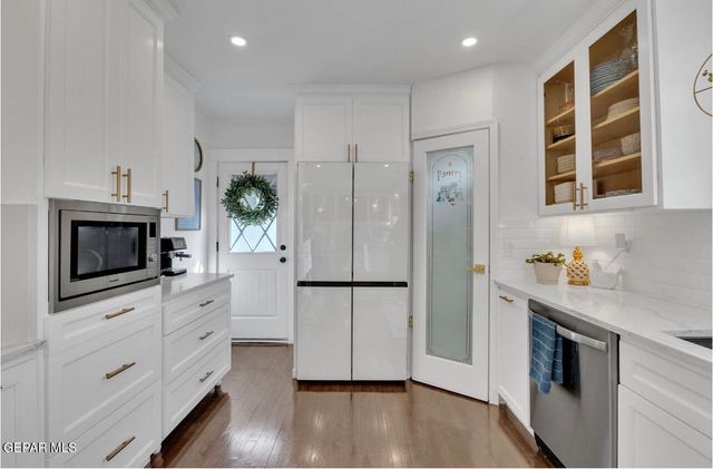 2804 N CAMPBELL Street, El Paso, TX 79902