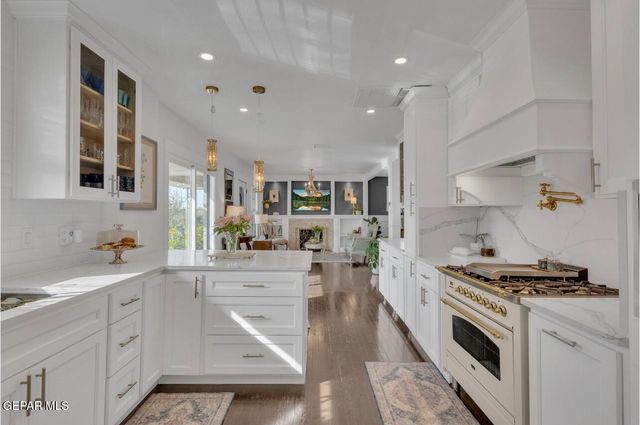 2804 N CAMPBELL Street, El Paso, TX 79902