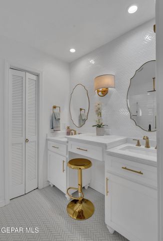 2804 N CAMPBELL Street, El Paso, TX 79902