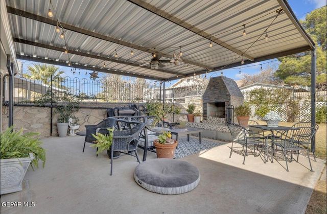 2804 N CAMPBELL Street, El Paso, TX 79902