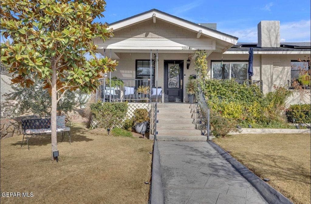 2804 N CAMPBELL Street, El Paso, TX 79902