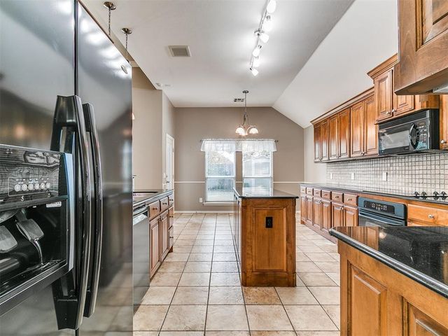 3720 Stansbury Road, Norman, OK 73072