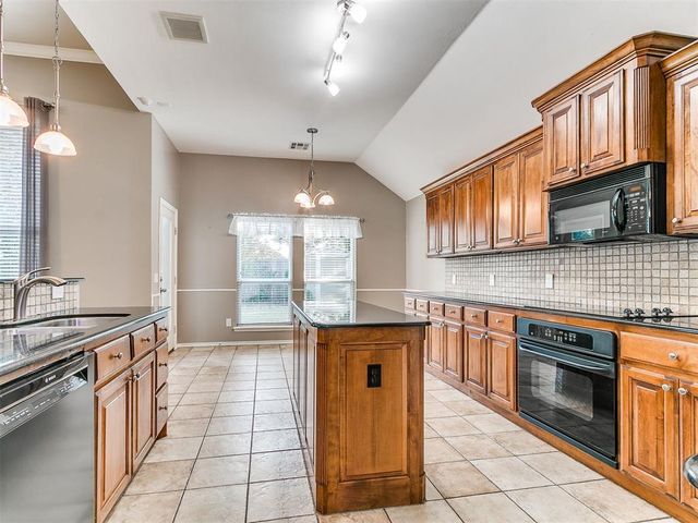 3720 Stansbury Road, Norman, OK 73072