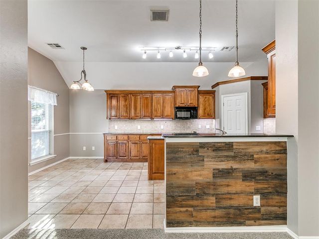 3720 Stansbury Road, Norman, OK 73072