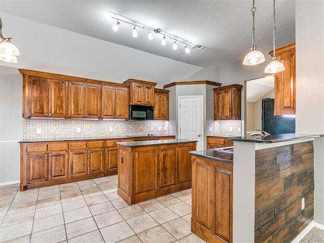 3720 Stansbury Road, Norman, OK 73072