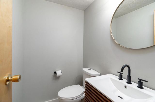 232 W Navajo Street, West Lafayette, IN 47906