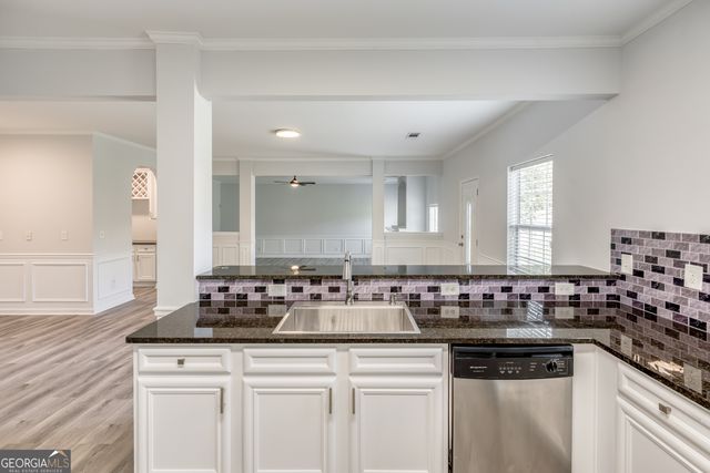 3772 SUNBRIDGE Drive, Snellville, GA 30039