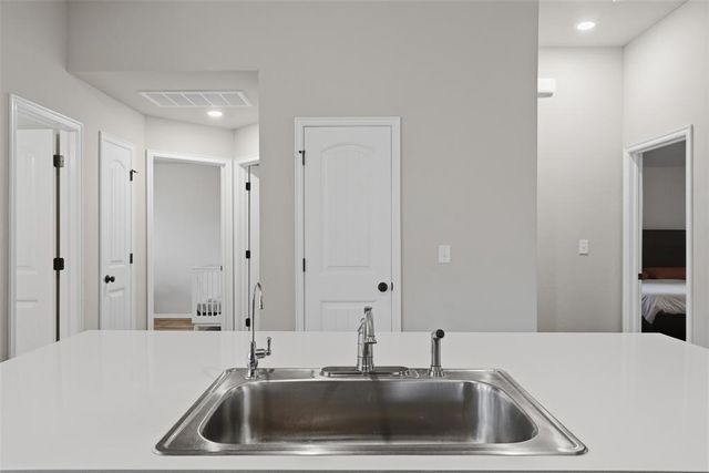 11633 SW 12th Street, Yukon, OK 73099