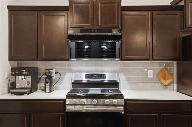 11633 SW 12th Street, Yukon, OK 73099