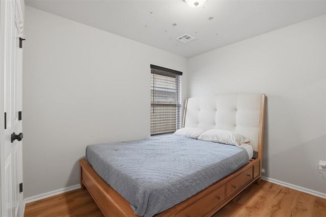 11633 SW 12th Street, Yukon, OK 73099