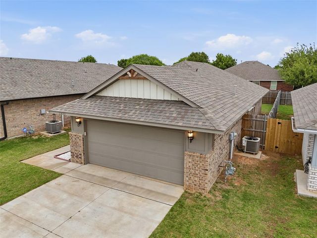 11633 SW 12th Street, Yukon, OK 73099