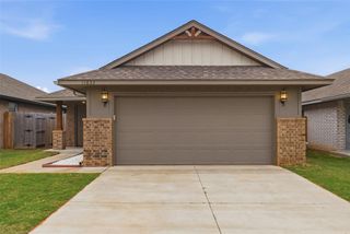 11633 SW 12th Street, Yukon, OK 73099