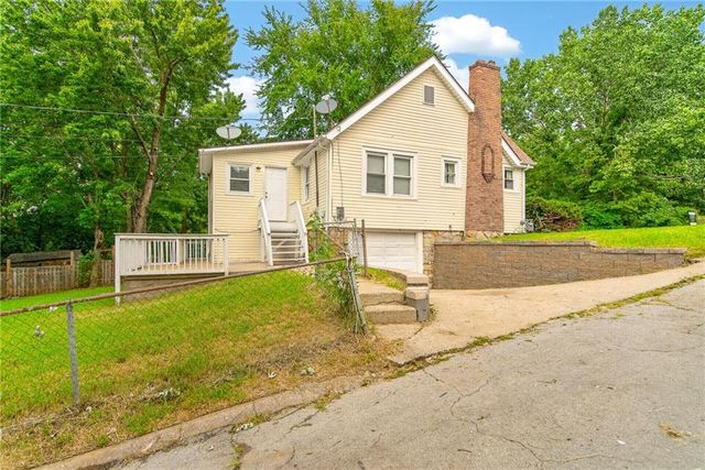1500 N 24th Street, Kansas City, KS 66102
