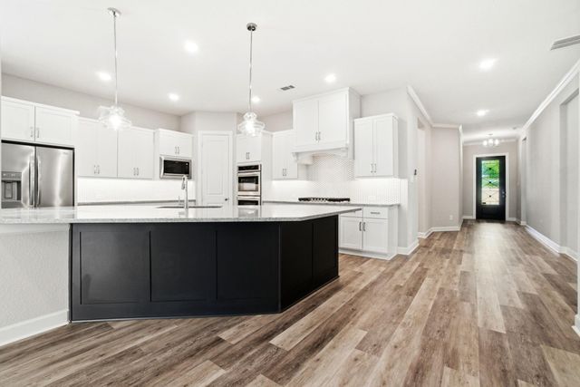 406 Boggy Belt Lane, Conroe, TX 77304