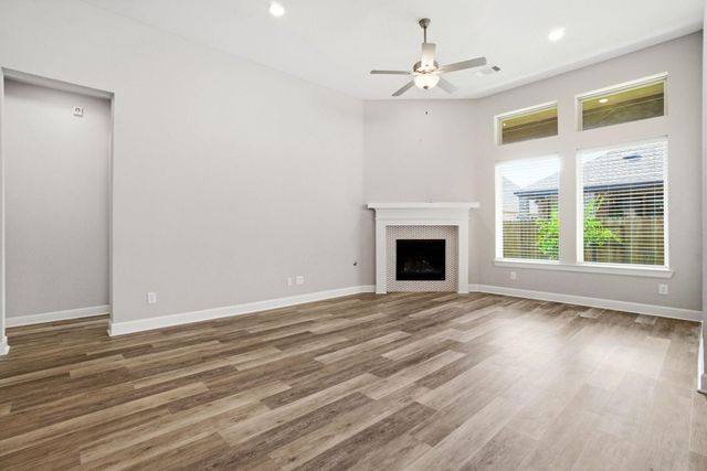 406 Boggy Belt Lane, Conroe, TX 77304