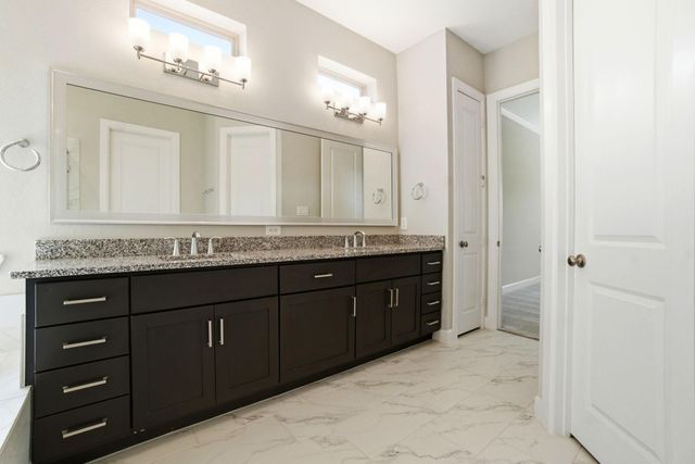 406 Boggy Belt Lane, Conroe, TX 77304