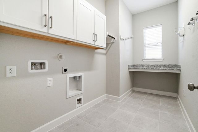 406 Boggy Belt Lane, Conroe, TX 77304