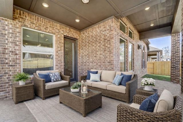 406 Boggy Belt Lane, Conroe, TX 77304