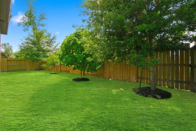 406 Boggy Belt Lane, Conroe, TX 77304