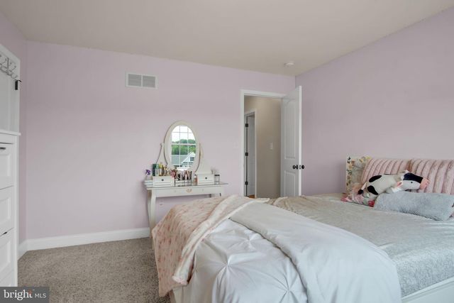 20 BELLA TERRA DR, Shermans Dale, PA 17090