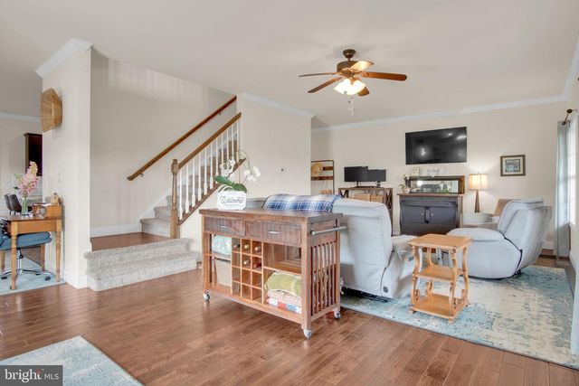 20 BELLA TERRA DR, Shermans Dale, PA 17090