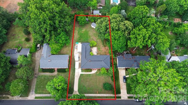 5326 Robinhood Road, Charlotte, NC 28211