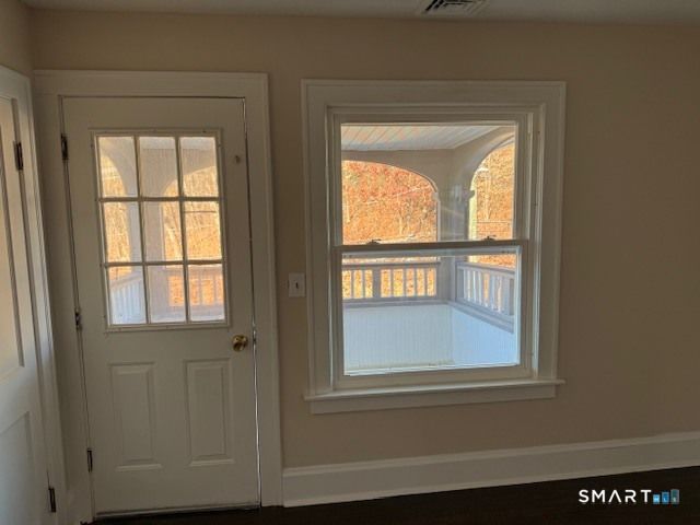 484 West Street 3rd Floor, Bristol, CT 06010