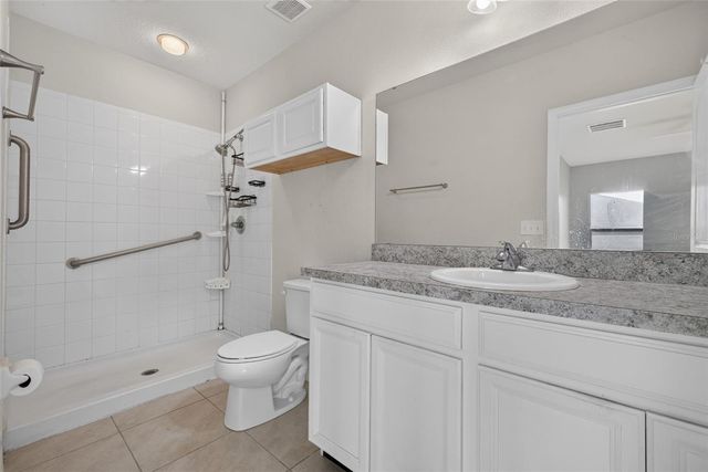 573 LUCERNE BOULEVARD, Winter Haven, FL 33881