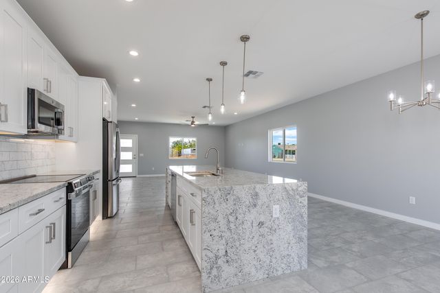 32001 N POPLAR Street, Wittmann, AZ 85361