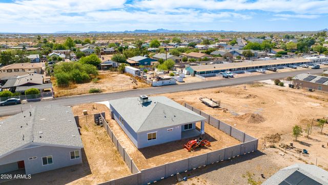 32001 N POPLAR Street, Wittmann, AZ 85361