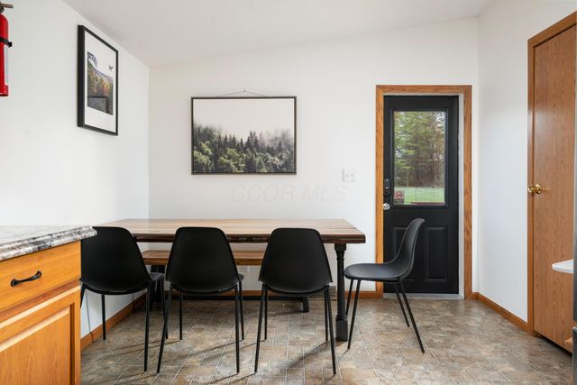 18596 Harble Griffith Road, Logan, OH 43138