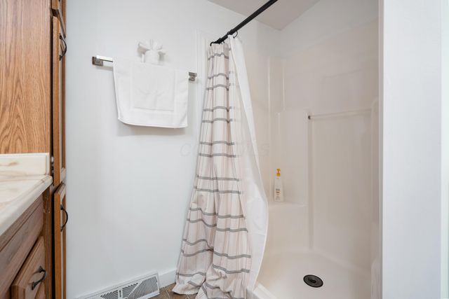 18596 Harble Griffith Road, Logan, OH 43138