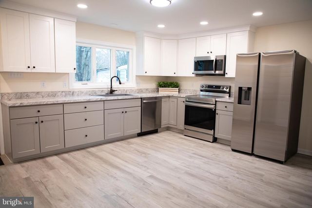 305 MAIN STREET N, Boonsboro, MD 21713