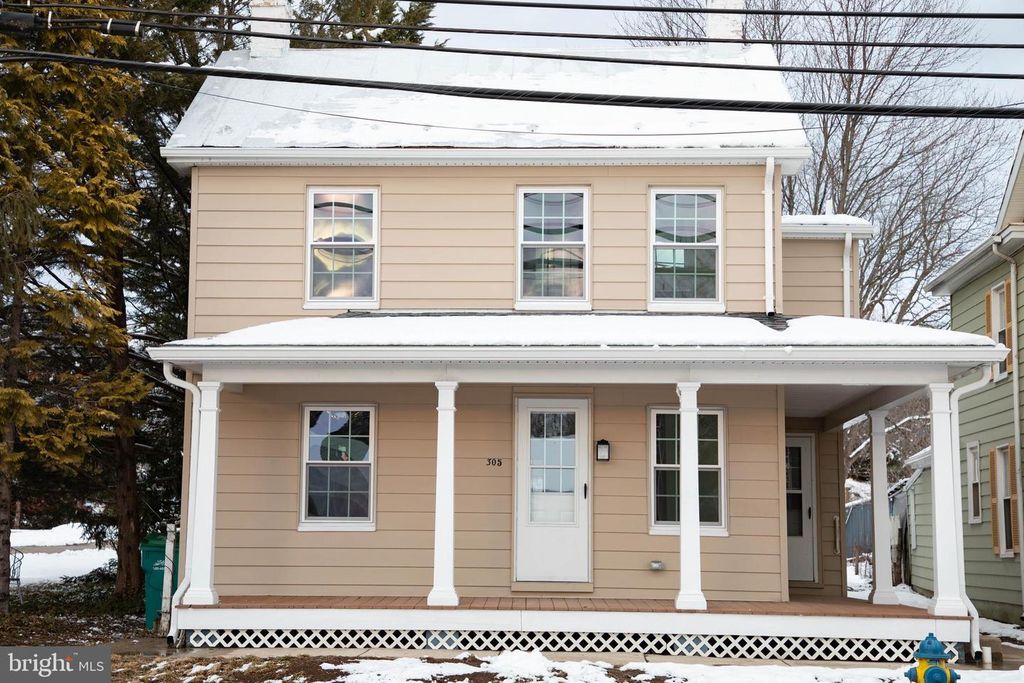 305 MAIN STREET N, Boonsboro, MD 21713