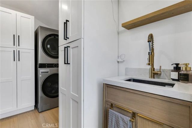 5722 Le Sage Avenue, Woodland Hills, CA 91367