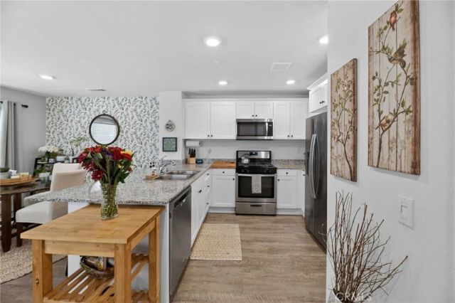28451 Partridge 1703, Murrieta, CA 92563