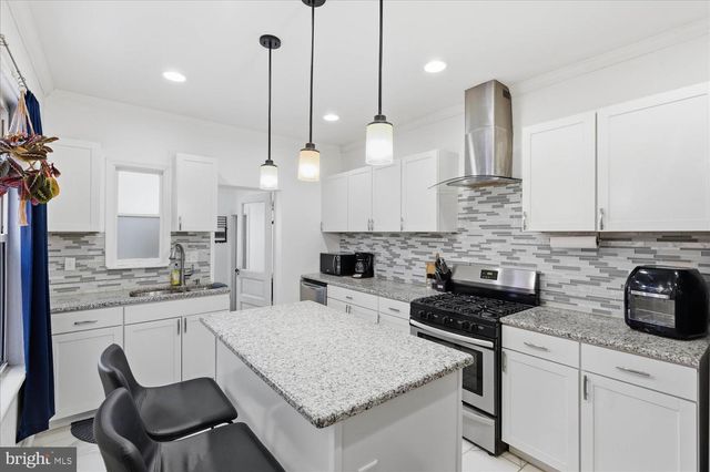 339 E FREDERICK ST, Lancaster, PA 17602