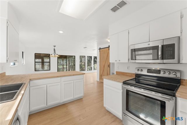 4003 River Oaks Circle, Temple, TX 76504