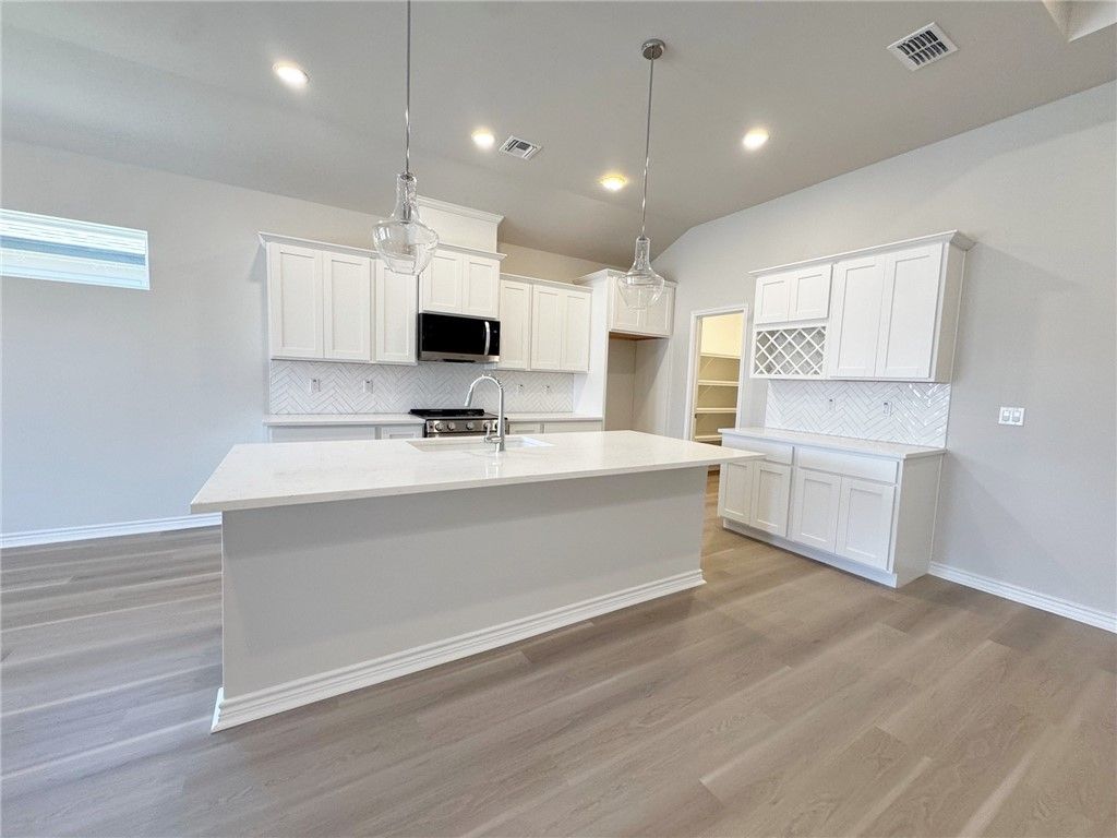 2104 Fury, Portland, TX 78374 — photo 5