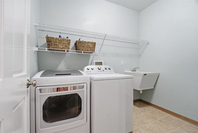 N2467 CHAPEL HILL DRIVE, Greenville, WI 54942
