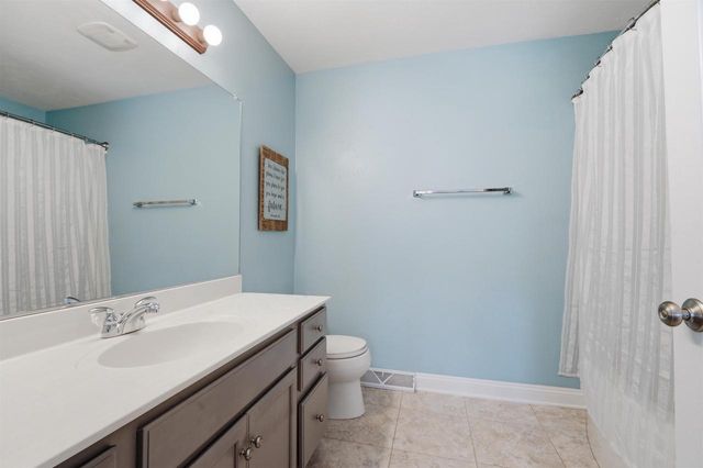 N2467 CHAPEL HILL DRIVE, Greenville, WI 54942