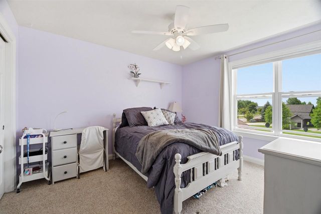 N2467 CHAPEL HILL DRIVE, Greenville, WI 54942