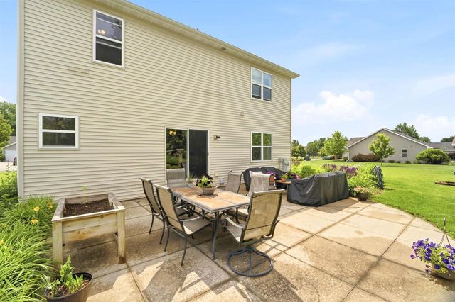 N2467 CHAPEL HILL DRIVE, Greenville, WI 54942