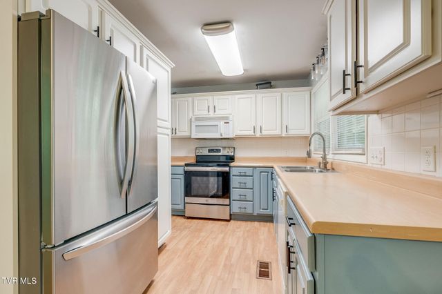 4511 Grace Drive, Kingsport, TN 37664