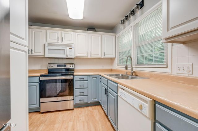 4511 Grace Drive, Kingsport, TN 37664