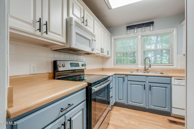 4511 Grace Drive, Kingsport, TN 37664
