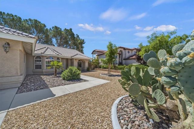 18015 Wildwood, Victorville, CA 92395